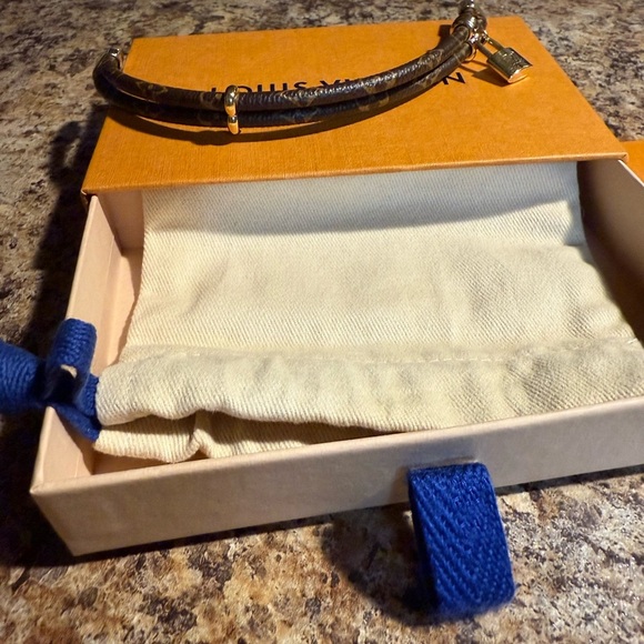 Louis Vuitton Keep It Twice Monogram Bracelet - Picture 1 of 5